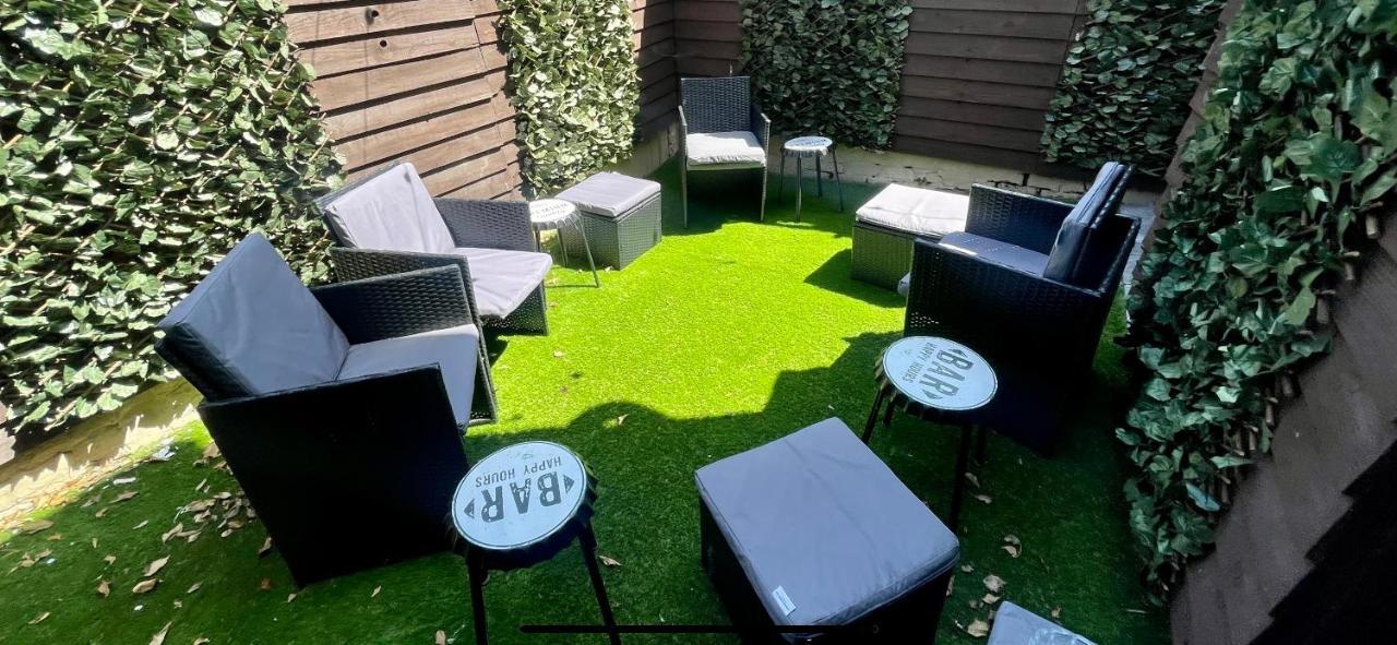 4 Bed 4 Bath House With Free Parking, 5 Mins To Lfc And 15 Mins To City Centre 리버풀 외부 사진